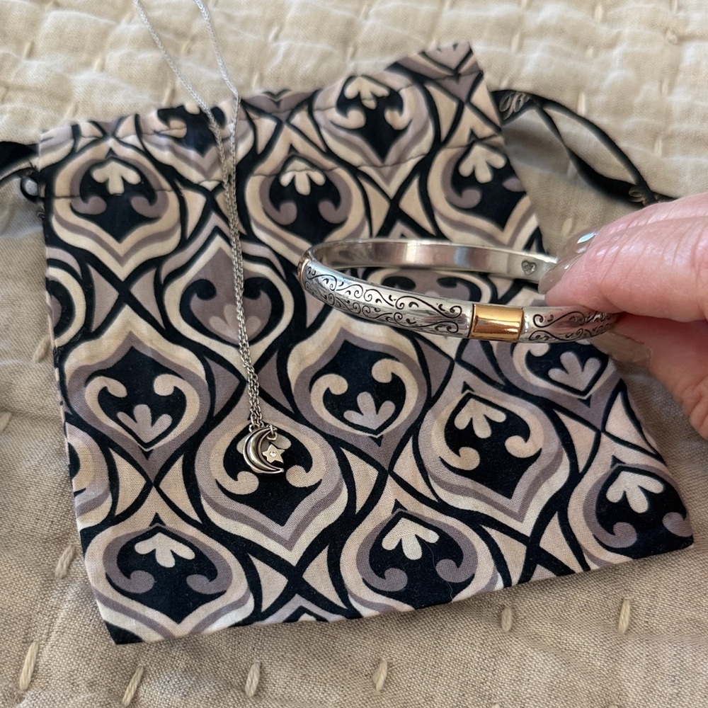 Brighton Set of 1 silver/gold bracelet and 1 necklace